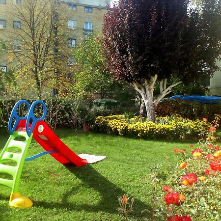 Apartmani Nik Lux Vrnjačka Banja Екстериор снимка