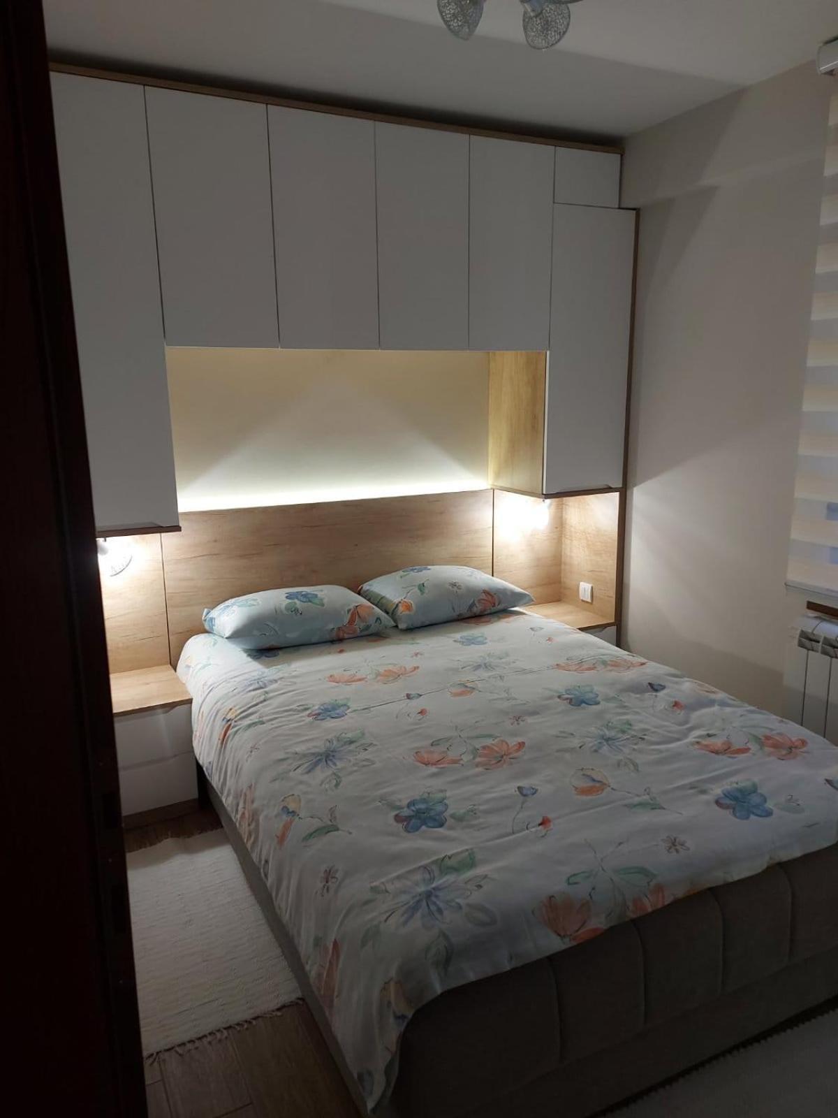 Apartmani Nik Lux Vrnjačka Banja Екстериор снимка