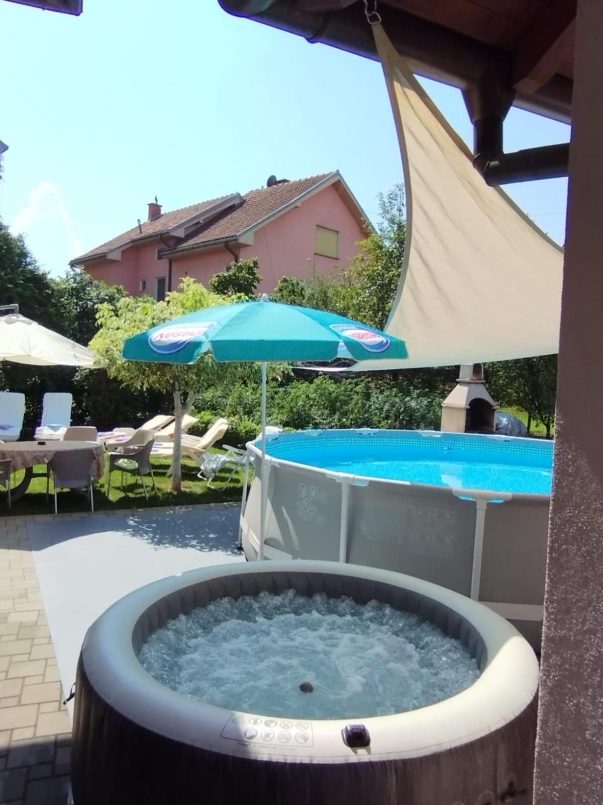 Apartmani Nik Lux Vrnjačka Banja Екстериор снимка