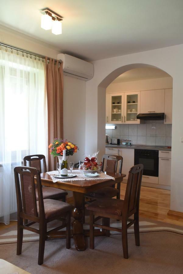 Apartmani Nik Lux Vrnjačka Banja Екстериор снимка